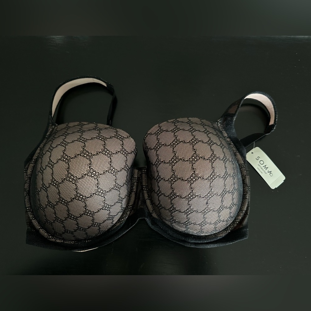 Soma Stunning Support Geo Lace 34G Full Coverage Black